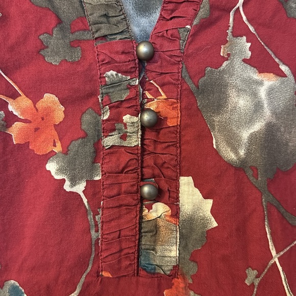 Coldwater creek blouse - Picture 2 of 4